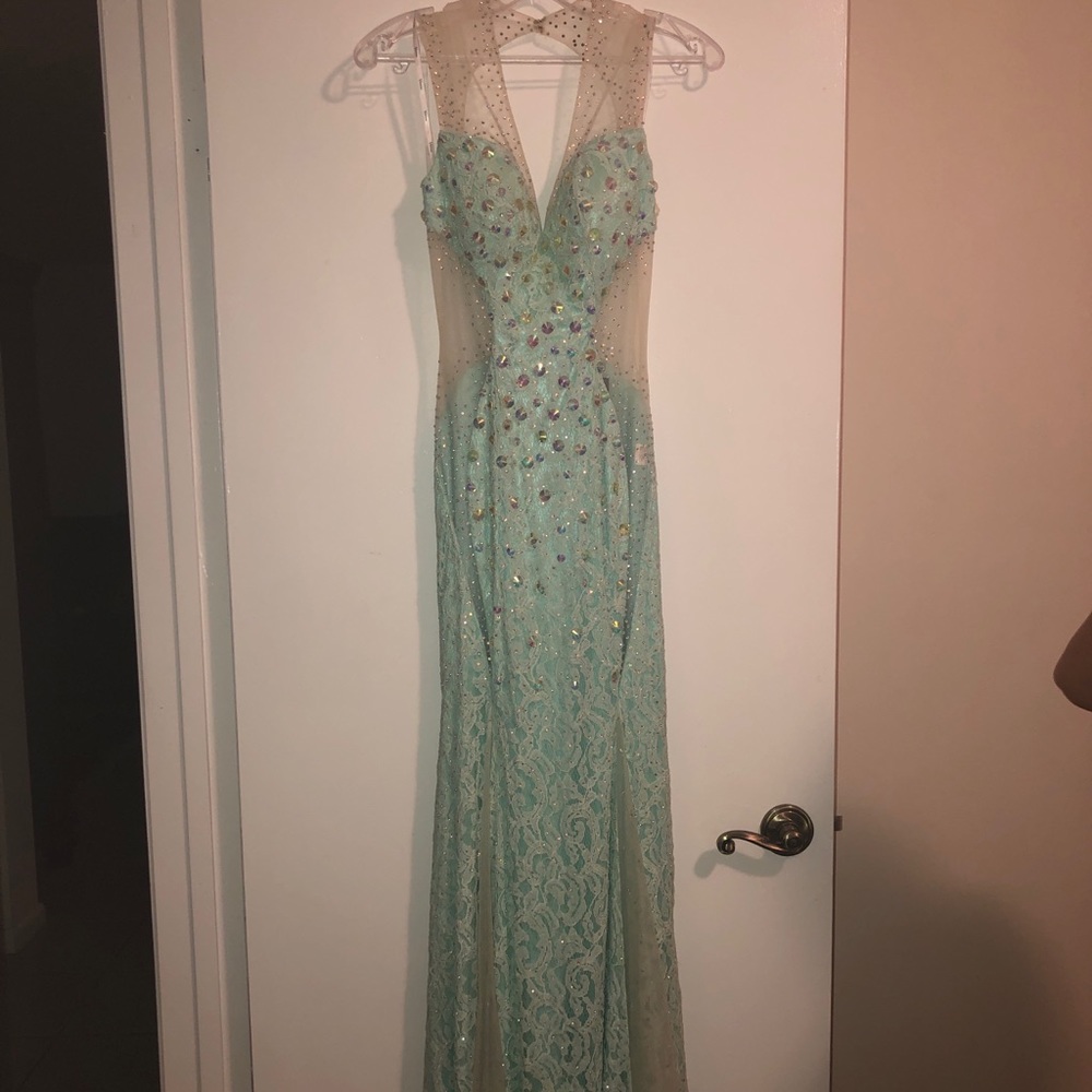 Stunning Vienna custom Prom dress!